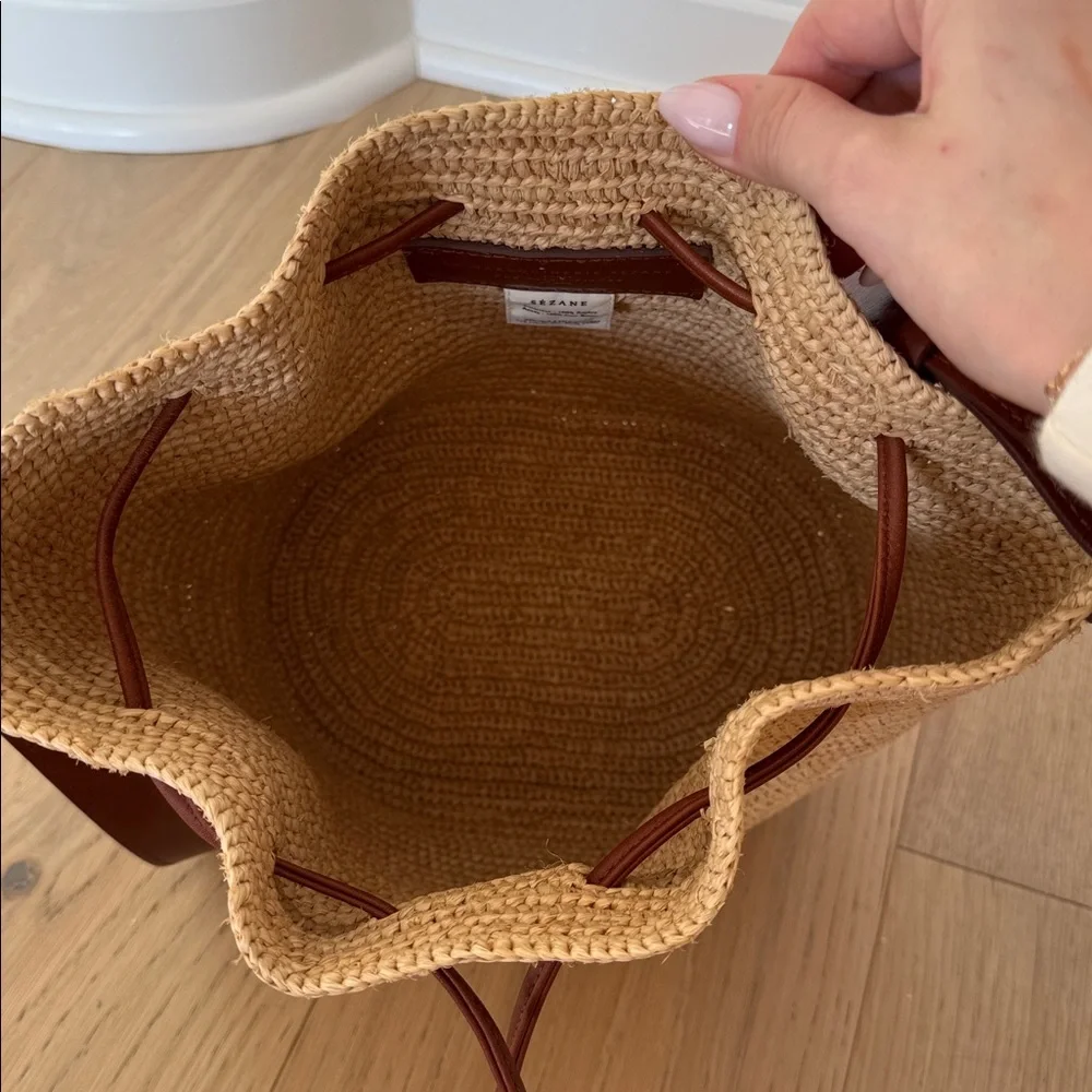 Sezane Farrow Rafia bucket bag - Picture 5 of 5